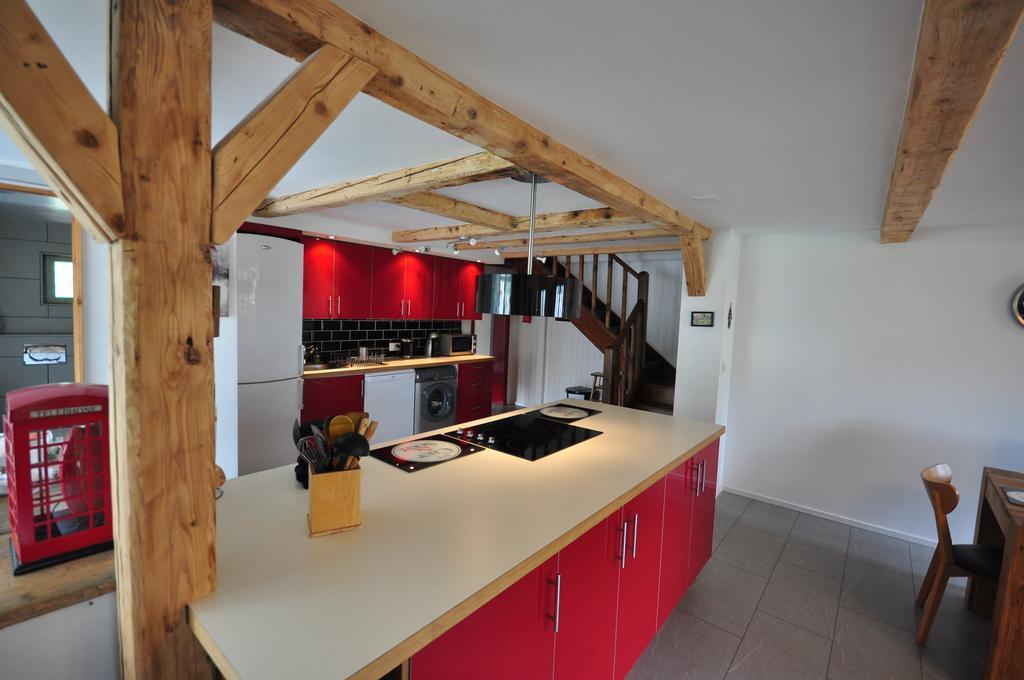 Jungfrau Views Apartment Інтерлакен Екстер'єр фото